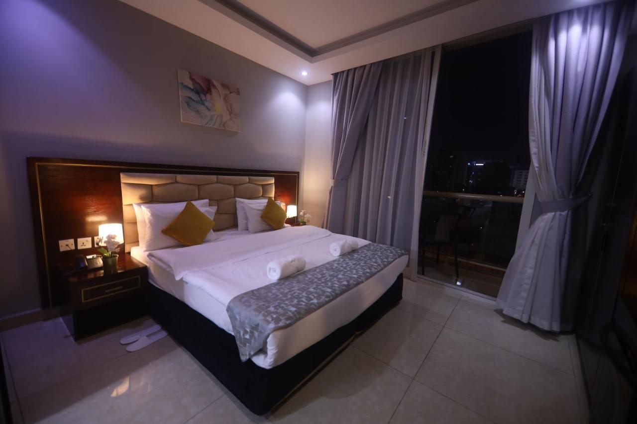 The K Hotel Dubai Buitenkant foto