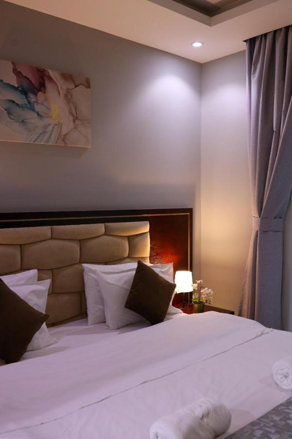 The K Hotel Dubai Buitenkant foto