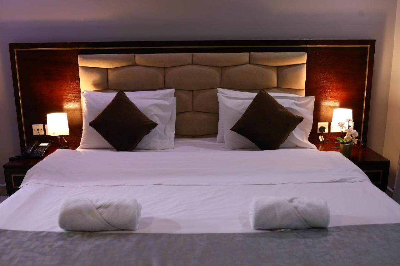 The K Hotel Dubai Buitenkant foto